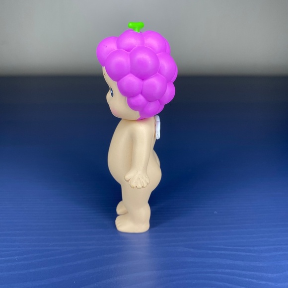 Sonny Angel Fruit Series Grape Like New - Picture 4 of 10